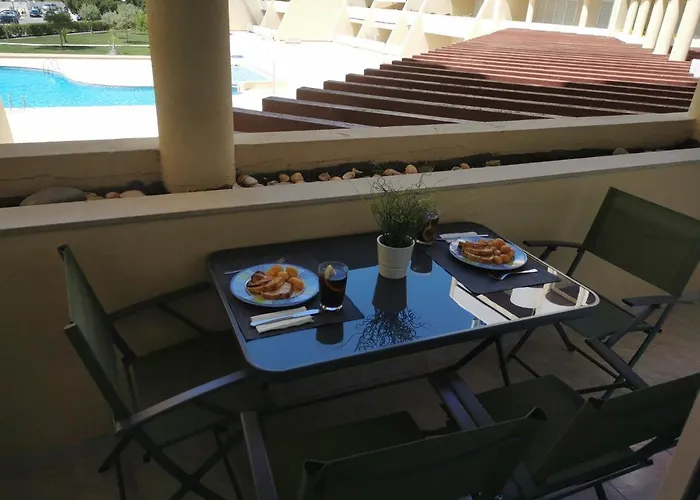 T2 Palmeira Gale-praia Da Gale 아파트 *