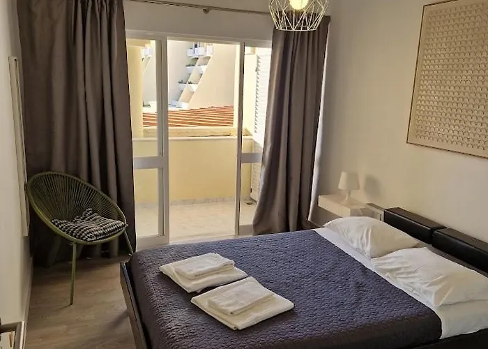T2 Palmeira Gale-praia Da Gale Apartment